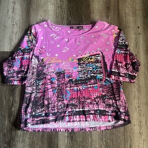 Women’s Pink Graphic Cityscape New York City Art sequin Top
